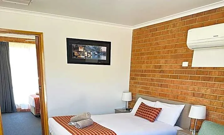 Moama Central Motel