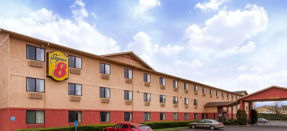 Super 8 by Wyndham Corvallis