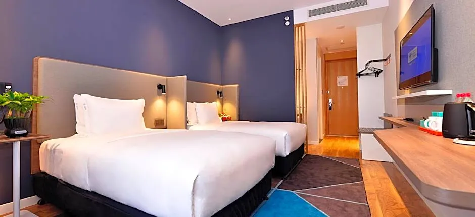 Holiday Inn Express Luanchuan