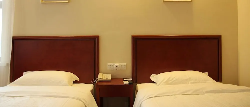 Greentree Inn Taizhou Tiantai Bus Station Express Hotel