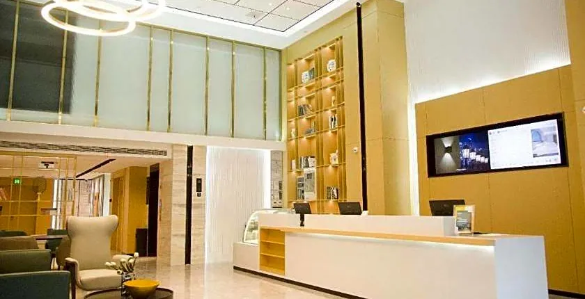 City Comfort Inn Badong Passenger Transport Center