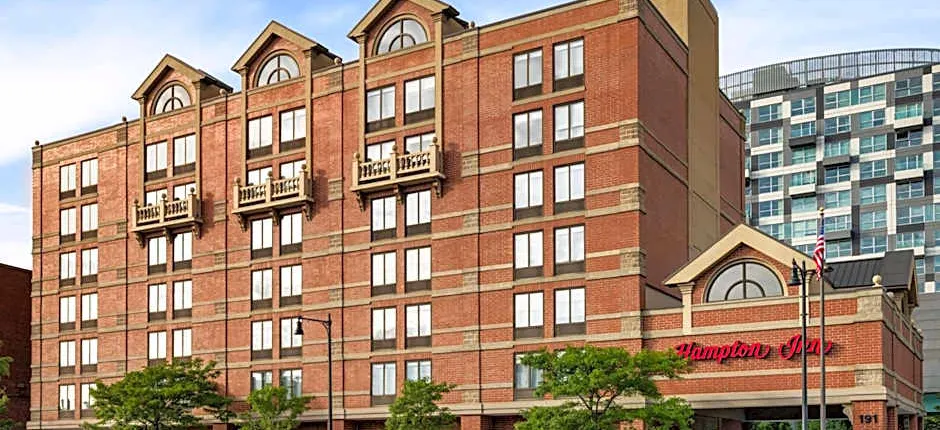 Hampton Inn By Hilton Boston/Cambridge, Ma