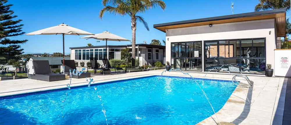Country Comfort Amity Motel