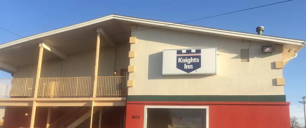 KNIGHTS INN DODGE CITY