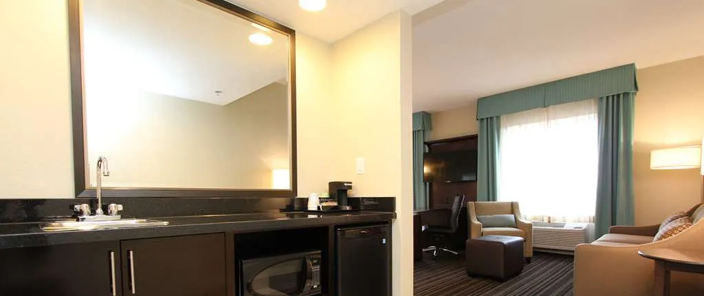 Hampton Inn & Suites by Hilton St. John's Airport
