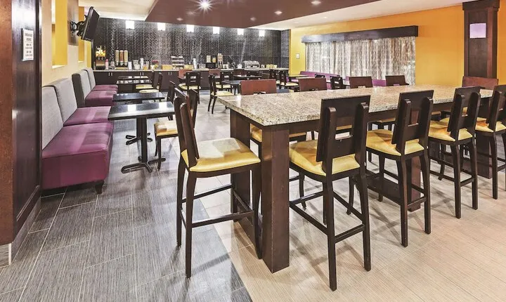 La Quinta Inn & Suites by Wyndham Jourdanton Pleasanton