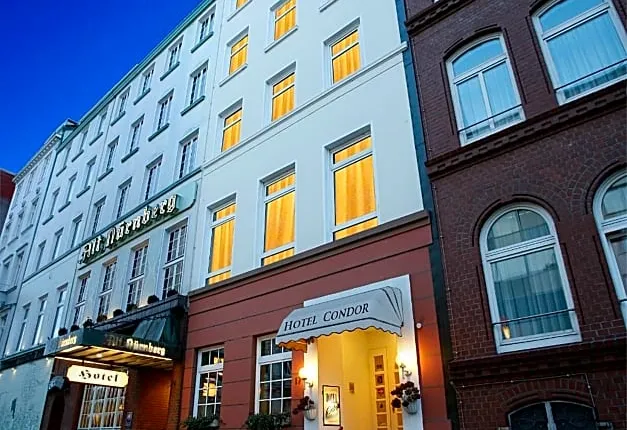 Hotel Condor