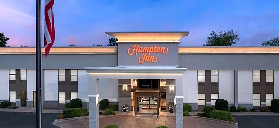 Hampton Inn By Hilton Russellville