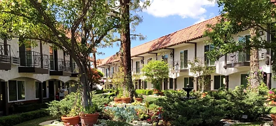 Laguna Hills Lodge-Irvine Spectrum