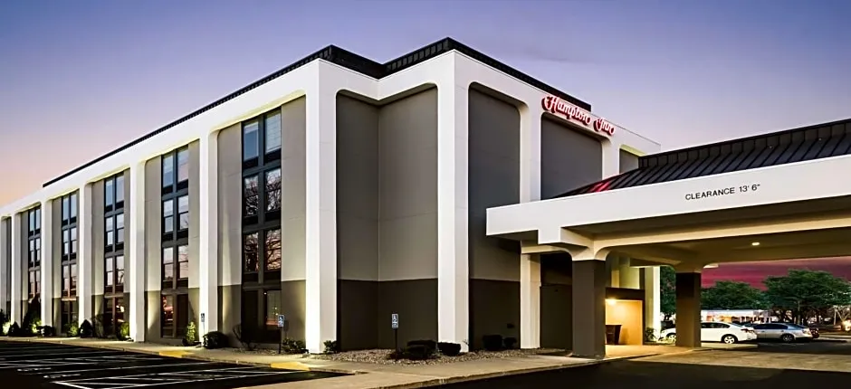 Hampton Inn By Hilton West Springfield