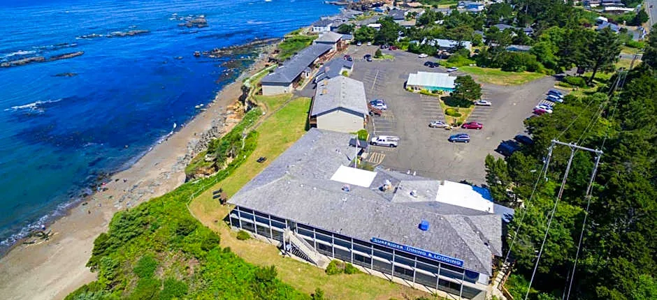 Clarion Inn Surfrider Resort