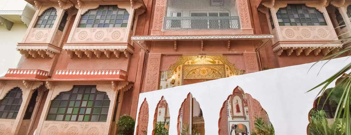 Capital O Palette - Royal Haveli
