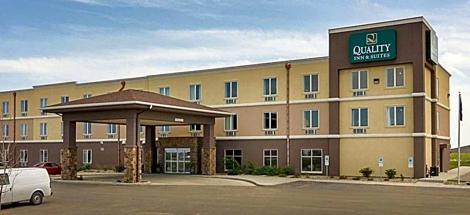Quality Inn & Suites Minot North