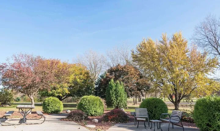 Days Inn by Wyndham Hutchinson