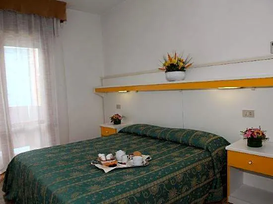 Hotel Pigalle