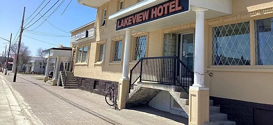 Lakeview Hotel