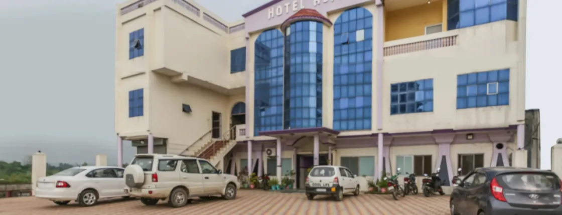 OYO 82777 Hotel Alfa