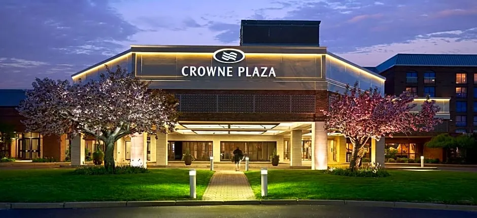 Crowne Plaza Providence Warwick Airport