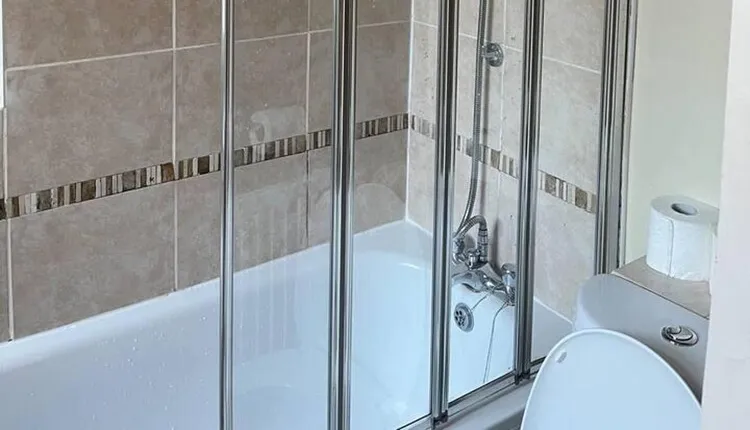 Lovely 2-bed House in Liverpool