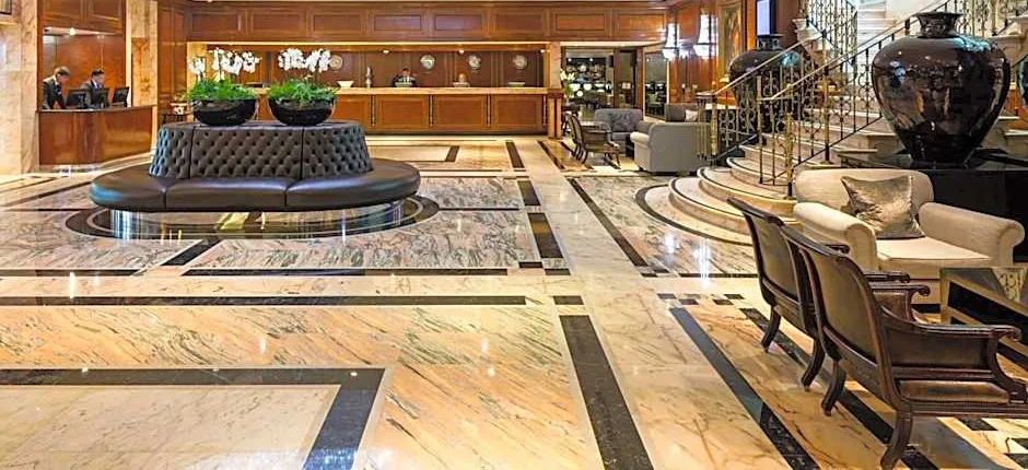 Radisson Blu Edwardian Heathrow, Heathrow Airport