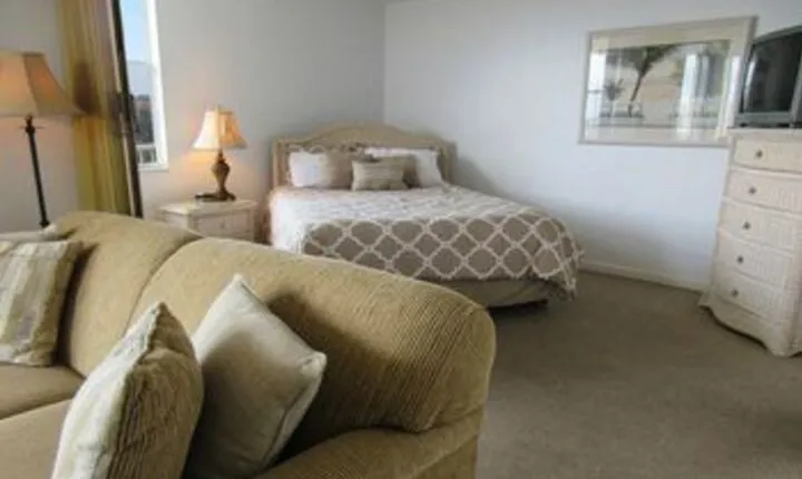 Estero Beach & Tennis 608B by RedAwning