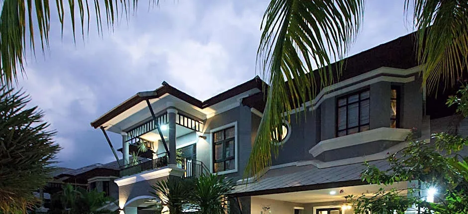 Baan Santhiya Private Pool Villas