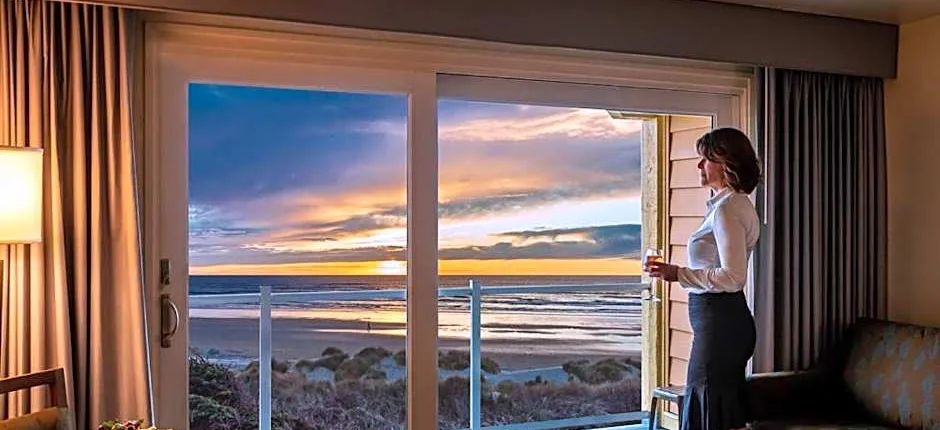 Driftwood Shores Resort