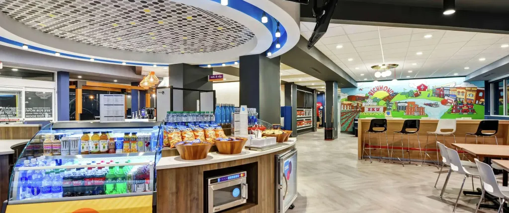 Tru by Hilton Richmond