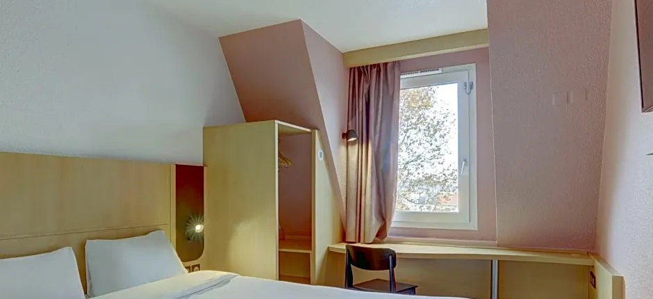 B&B HOTEL Montluçon Centre
