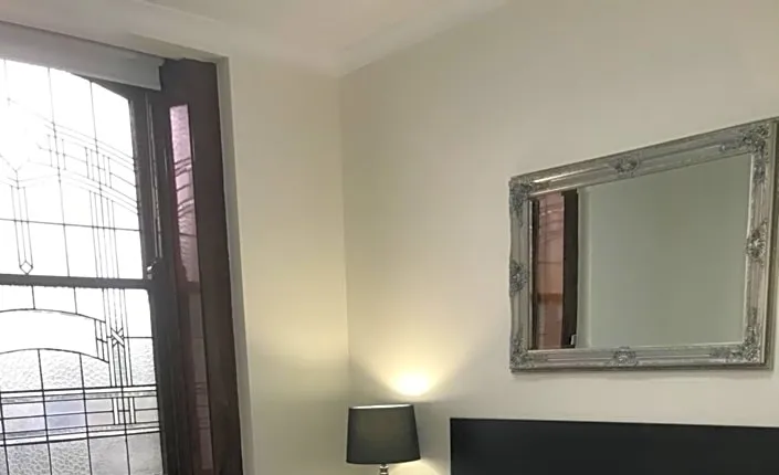 CROWN CBD MOTEL - City Location