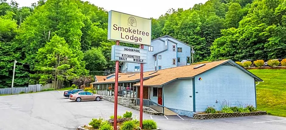 Smoketree Lodge by VRI Resort
