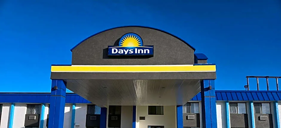 Days Inn by Wyndham Portage