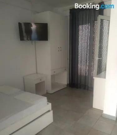 yiannis studios