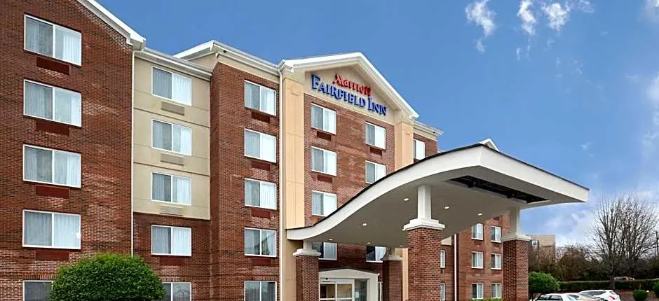 Fairfield Inn by Marriott Greensboro Airport