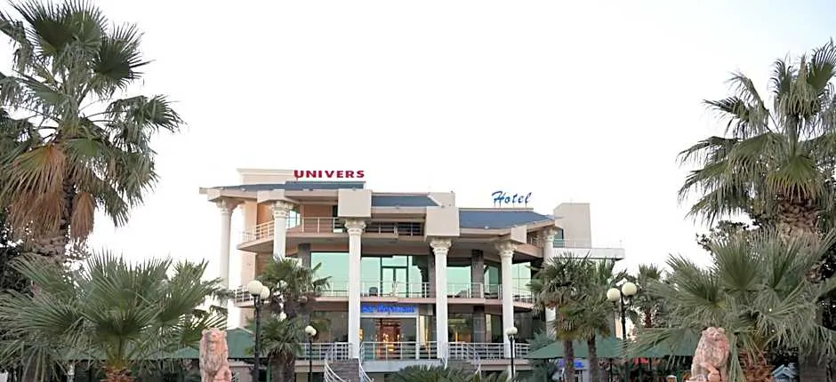 Hotel Univers Laç
