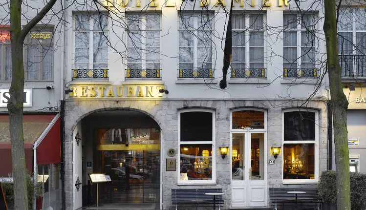 Hotel Damier