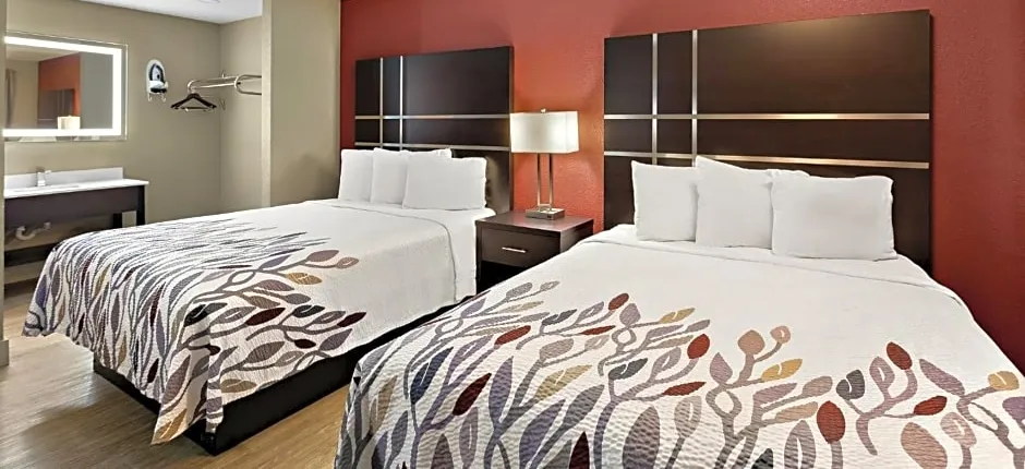 Red Roof Inn Redding