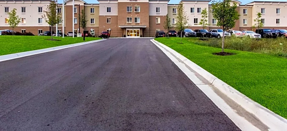 Candlewood Suites - Brighton