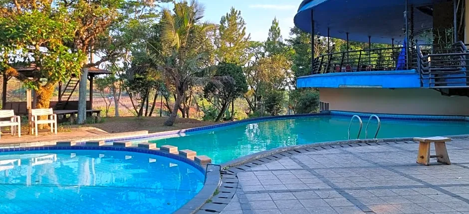 High Livin Apartment Dago