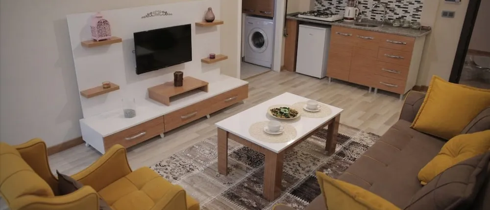M Suit Apartments