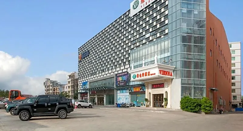 Vienna Hotel Hainan Lingshui Center