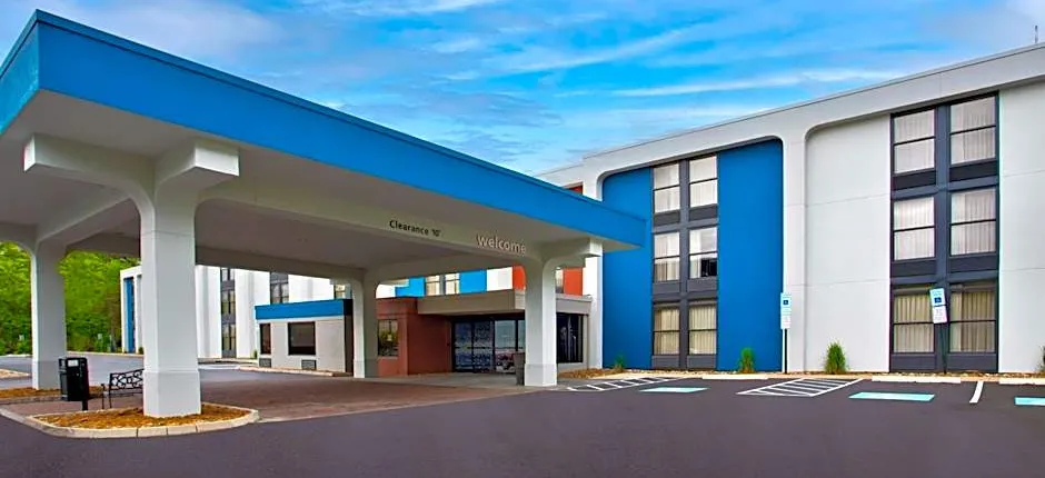 Hampton Inn By Hilton State College