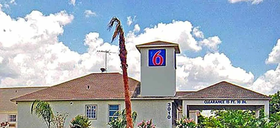 Motel 6-Pasadena, TX