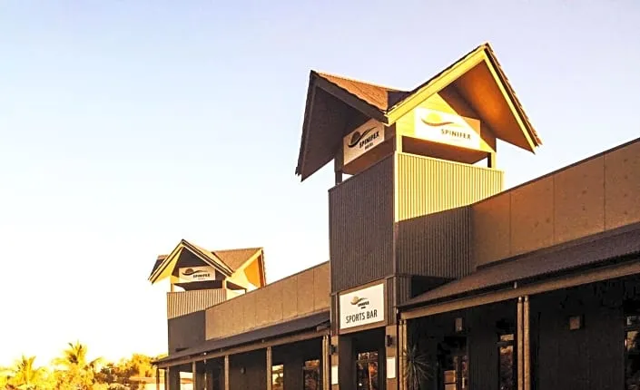 Spinifex Hotel