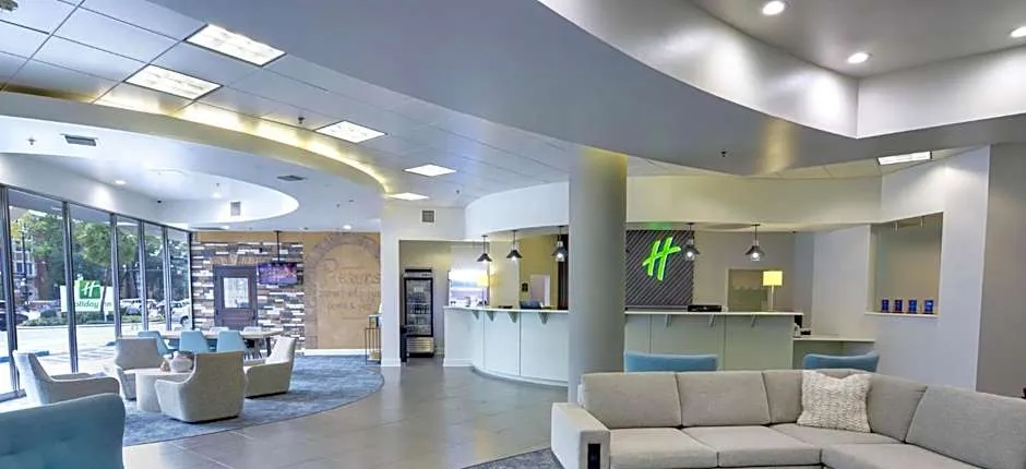 Holiday Inn Gainesville-University Center By IHG