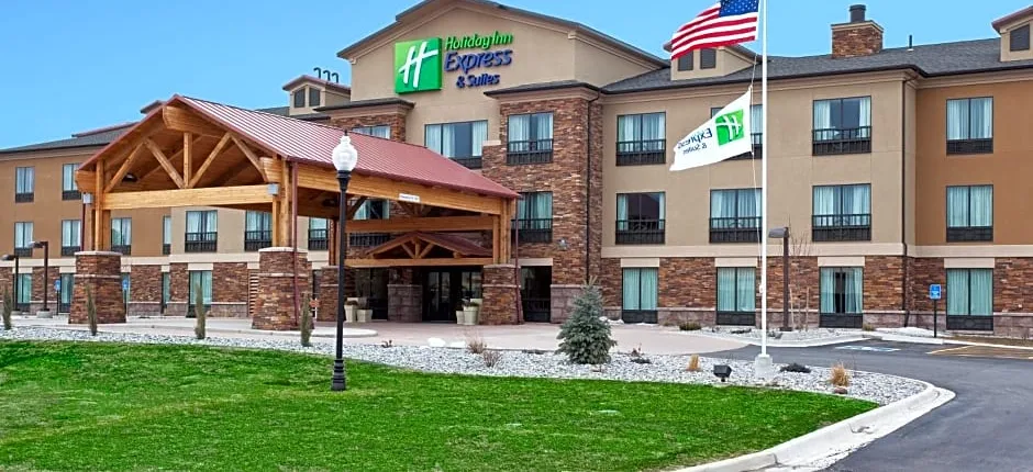 Holiday Inn Express Hotel & Suites Lander By IHG