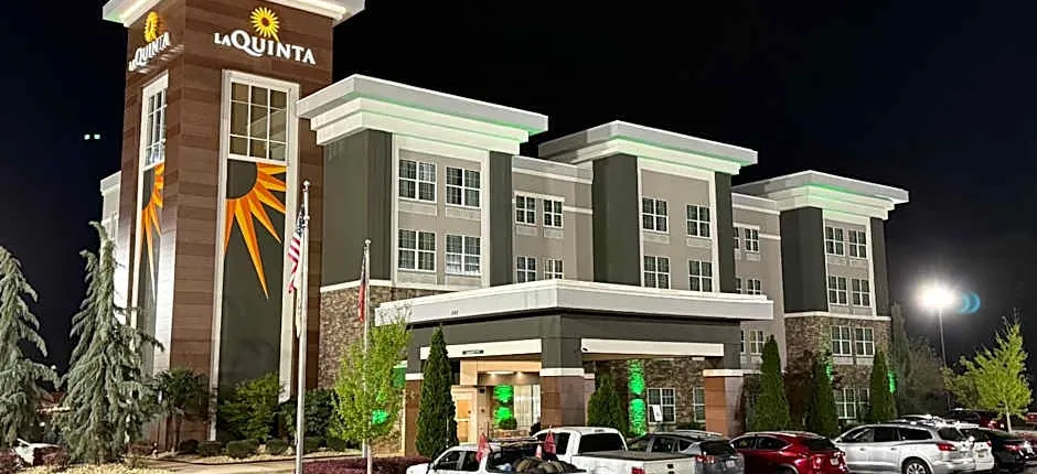 La Quinta Inn & Suites by Wyndham Forsyth
