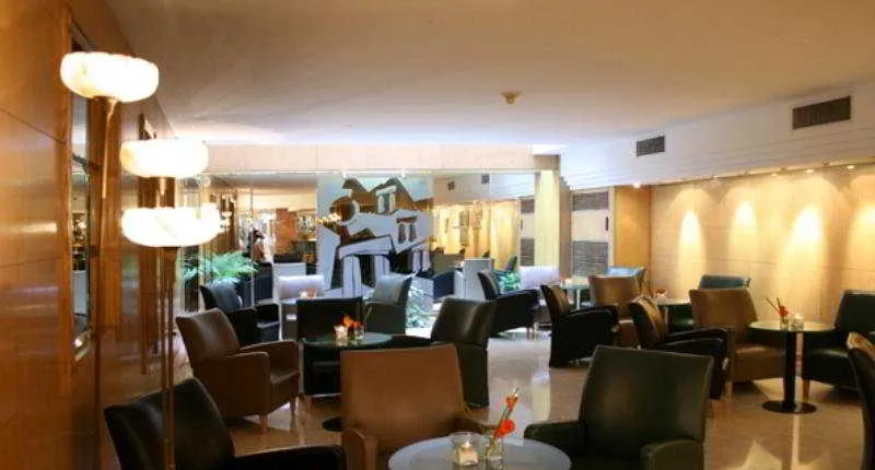 Hotel Dolmen