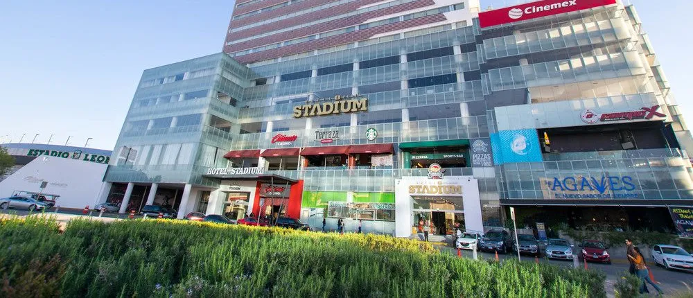Hotel Plaza Stadium