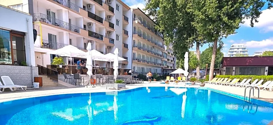 Complex Modern All Inclusive Mamaia